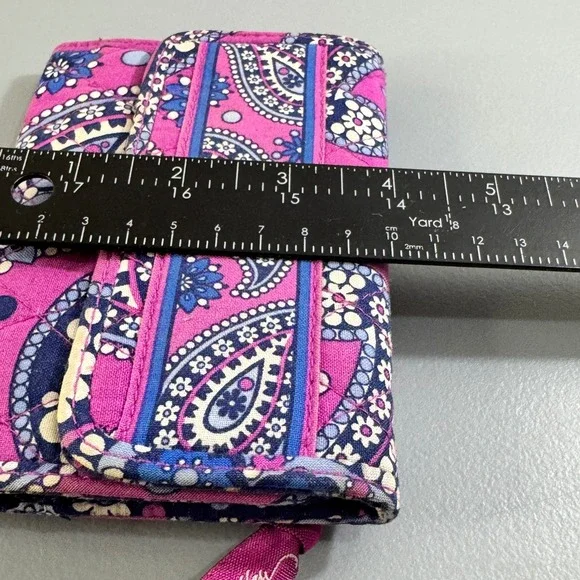 Vera Bradley Pink Blue Paisley Quilted Cotton Trifold Wallet Snap Closure - Picture 13 of 14